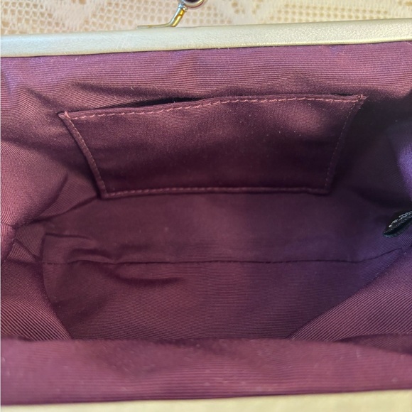 Coach Vibrant Magenta Satin & Silver Frame Kiss-lock Coin Wristlet - Picture 10 of 10